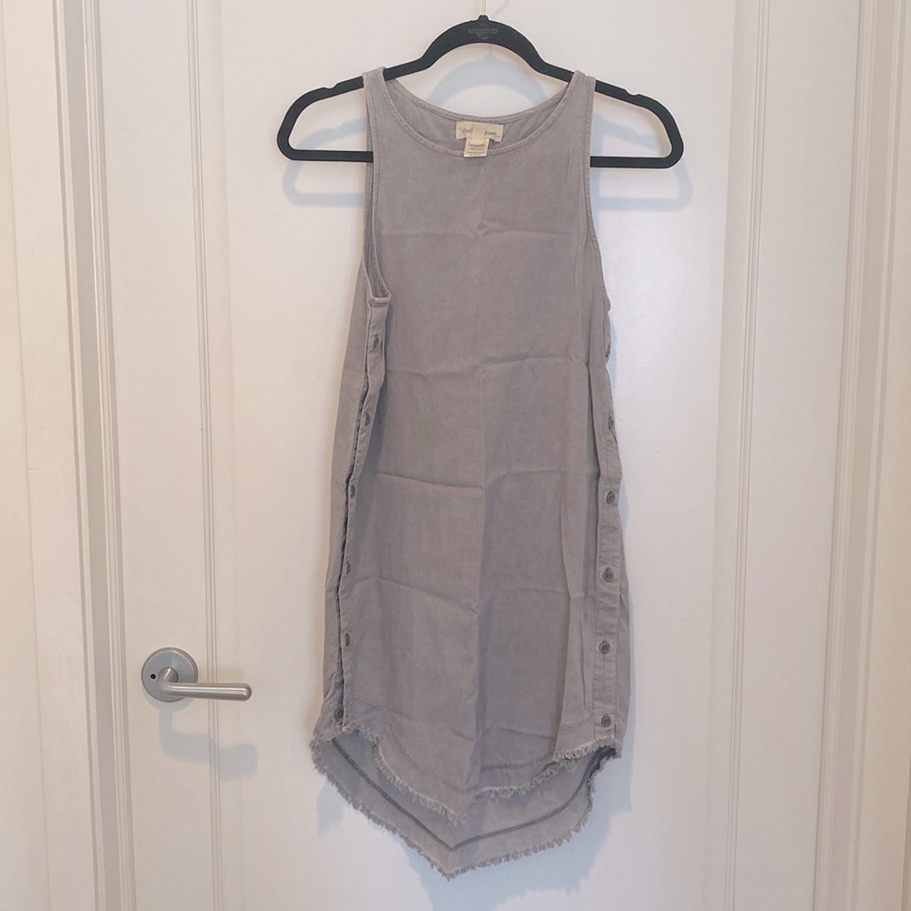 Grey super soft cloth & stone dress size xs
